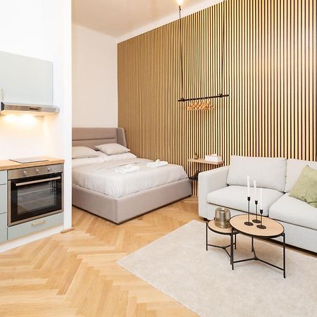 Charming Retreat Walking Distance From Town Centre Apartment Виена Екстериор снимка