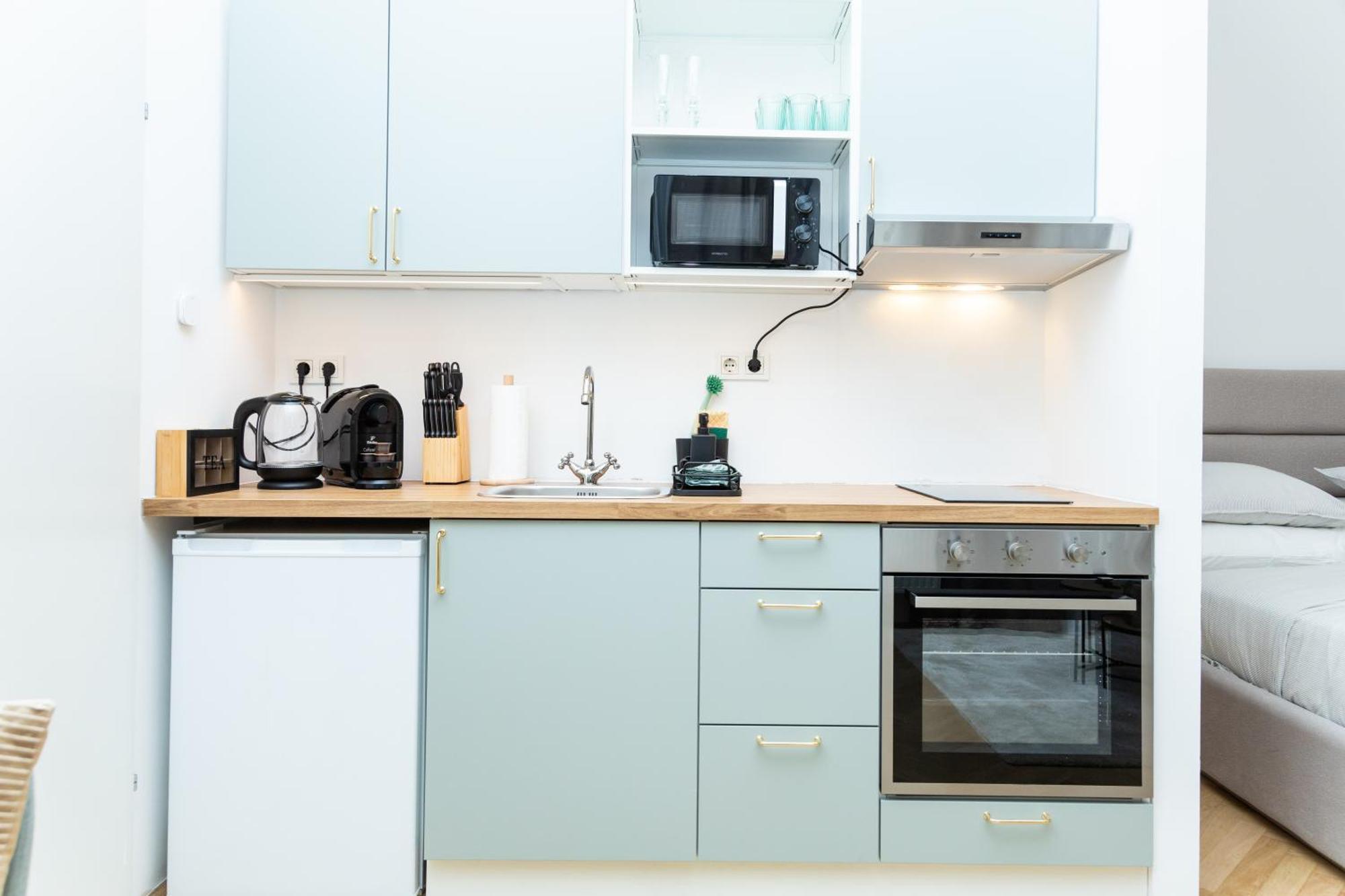 Charming Retreat Walking Distance From Town Centre Apartment Виена Екстериор снимка